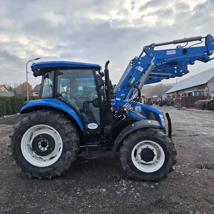 New Holland TD5.85 .920MTG 2018ROK SALON POLSKA