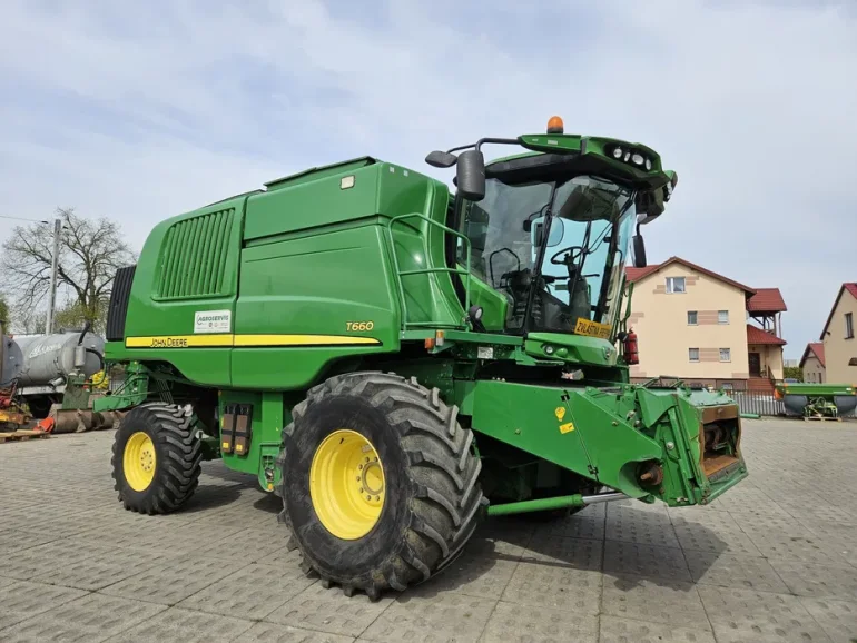 Kombajn John deere t660 rok 2013 nowa kabina brutto stół do rzepaku