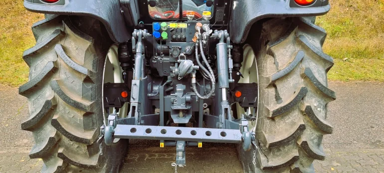 ArmaTrac 1104 Lux Ciągnika Rolniczy 110 KM BELARUS URSUS ZETOR SOLIS