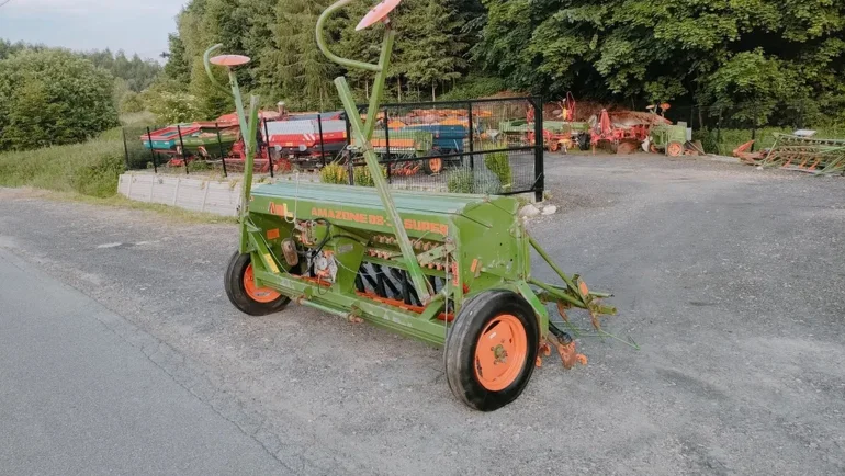 Siewnik amazone d8 30 super ścieżki hassia lemken nordsten d7 d9