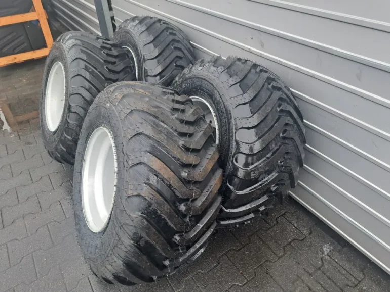 Komplet 4szt szerokie koła do przyczepy D-47 ALLIANCE 400/60-15.5 16PR