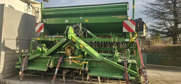 Agregat uprawowo siewny amazone Ad 303 kg303