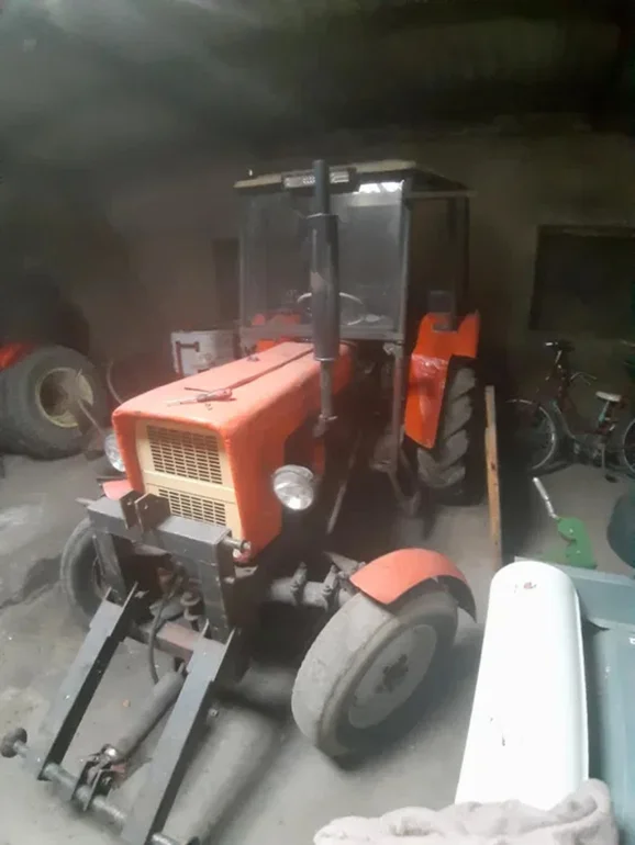 Przedni tuz do c 330