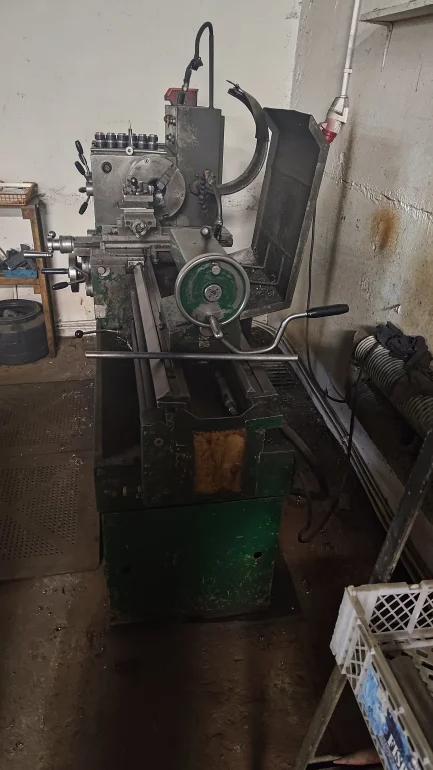 Tokarka uniwersalna TUM 35 – polska produkcja – 9 900 zł (do negocjacji)