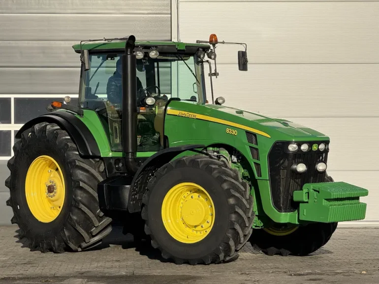 John Deere 8330 AutoPower