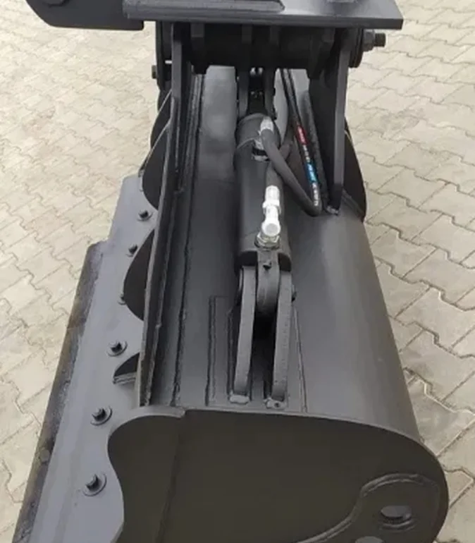 Łyżka skarpowa ,skarpówka,hydrauliczna 0.6m3 lehnhoff MS 10 MS 20-21