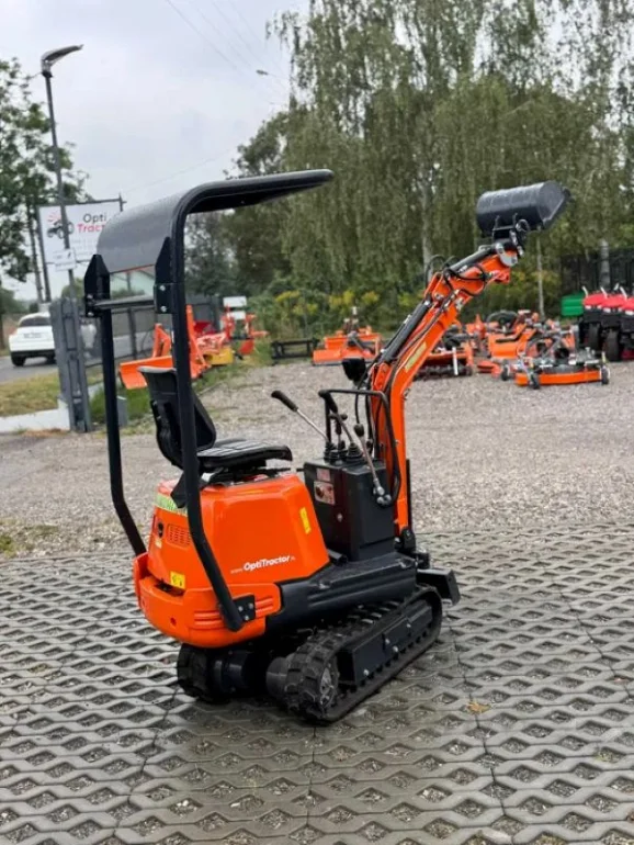 Mini Koparka gąsienicowa samojezdna , ramie skrętne HINOMOTO HSW06