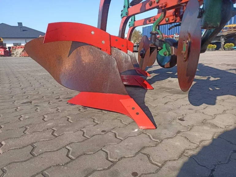 Plug 3 skibowy Kverneland Vario AB 85