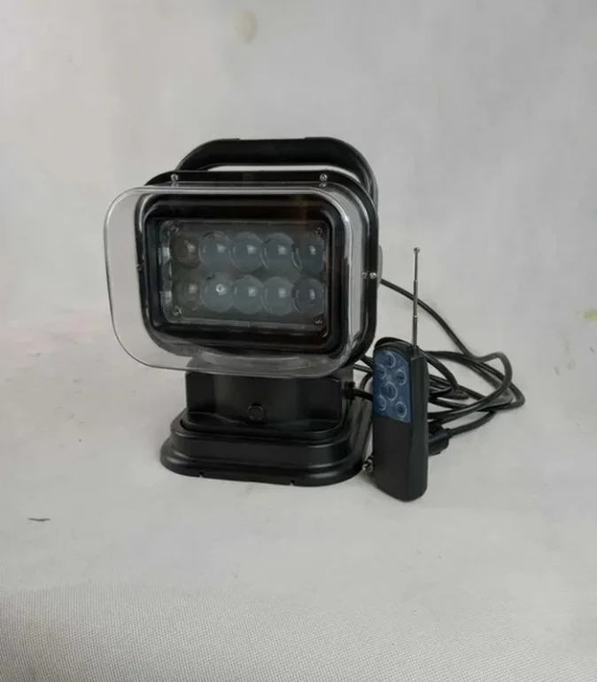 Lampa robocza Led kwadratowa, obrotowa na magnes 8500lm 10LEDx5W 50W