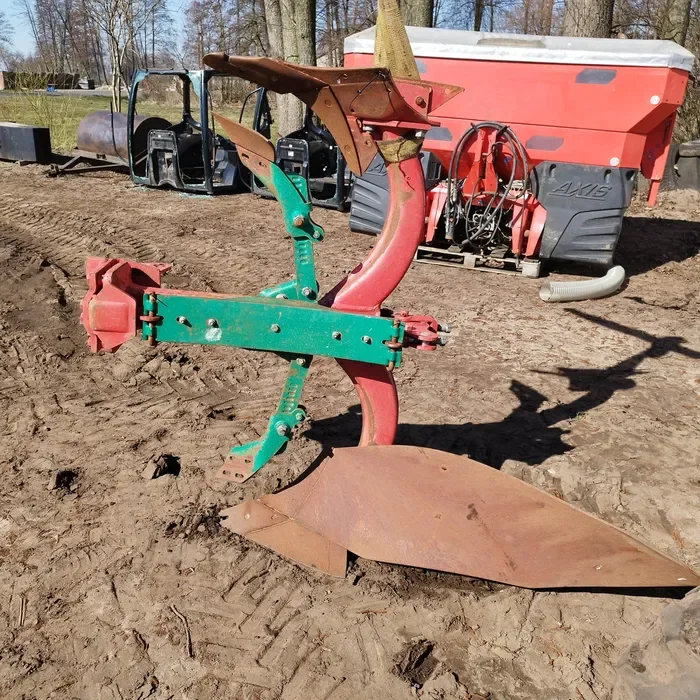 Korpus skiba z rama pluga kverneland resor