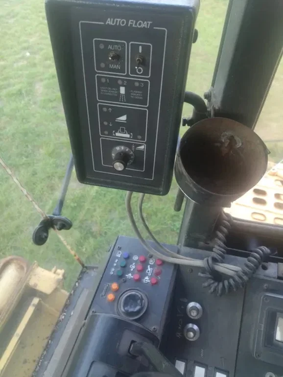 FV . 92r. heder 5.18m New Holland tx 36 poziomowanie TX 68. 66