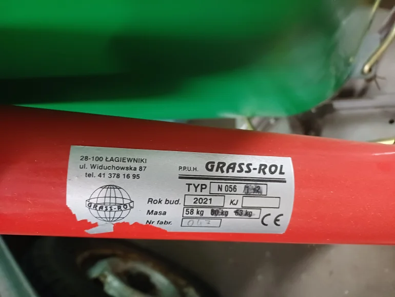 Rozsiewacz typ N056, rok produkcji 2021, 300l