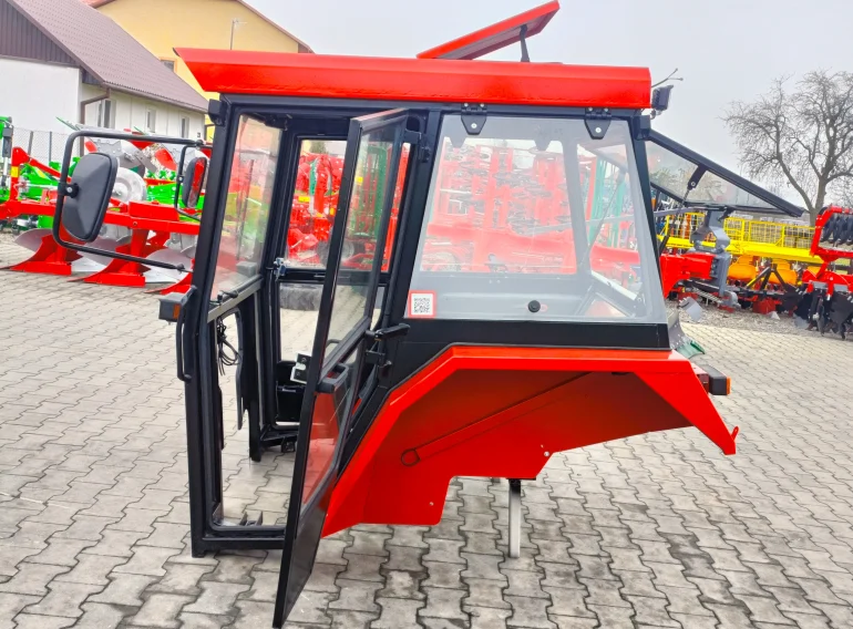 Kabina ciągnikowa ursus c330 c360 Szyszka D-LUX standard LED AGROSTAL