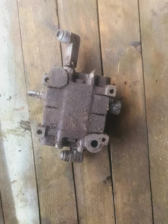 Rozdzielacz Hydrauliczny Fiat F140, F100