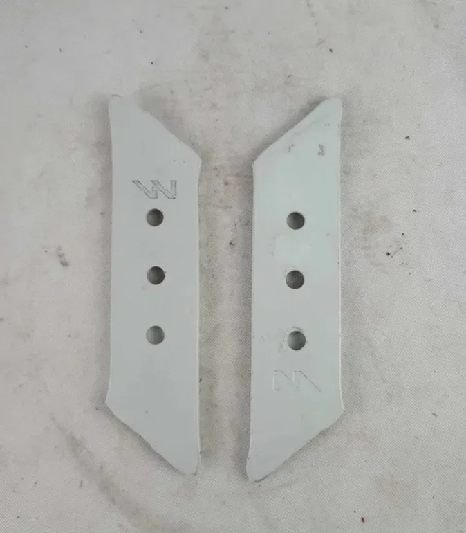 Dłuto 3-otworowe lemiesza lewe/Prawe 1150.722.010/111.76.110.00