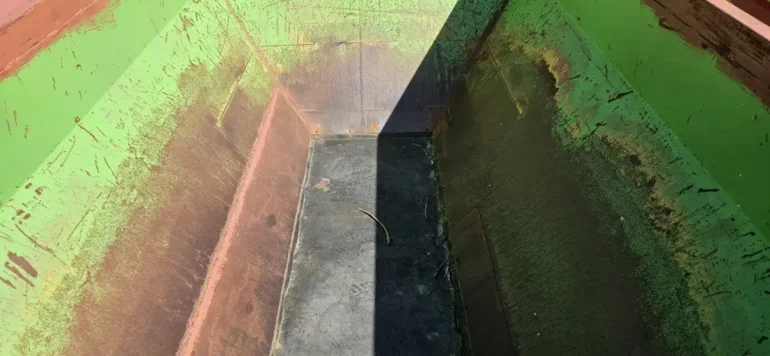 Rozsiewacz wapna bredal 6 ton.