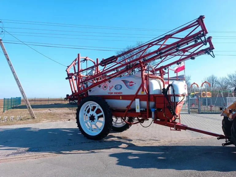 Opryskiwacz KUHN TPO RIDER 3000l hydrauliczny bardzo ładny sprowadzony