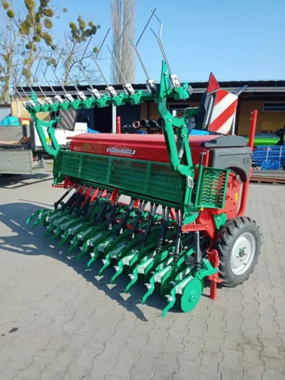 OD RĘKI !!! Siewnik zbożowy Agro-Masz SR 301 Talerzowy