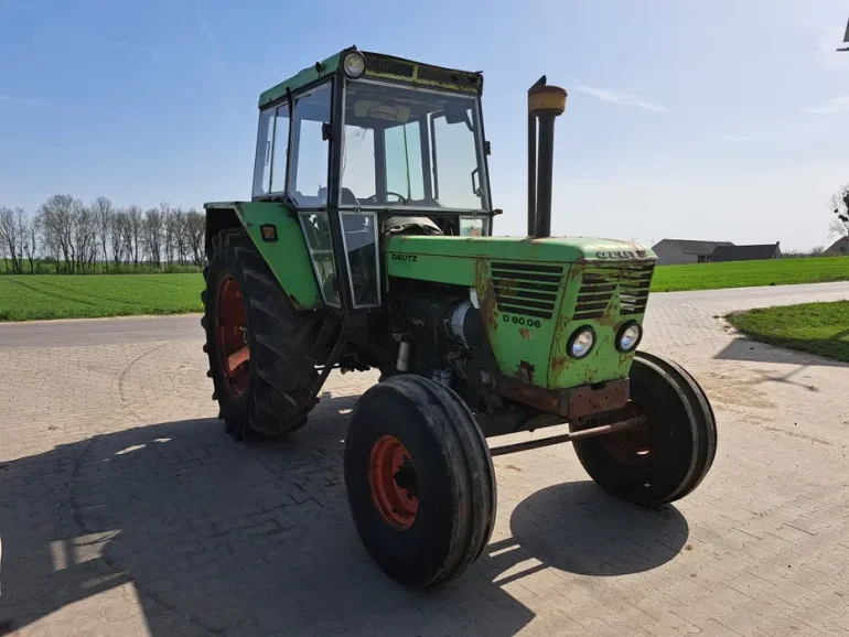 Ciągnik Deutz 8006-S
