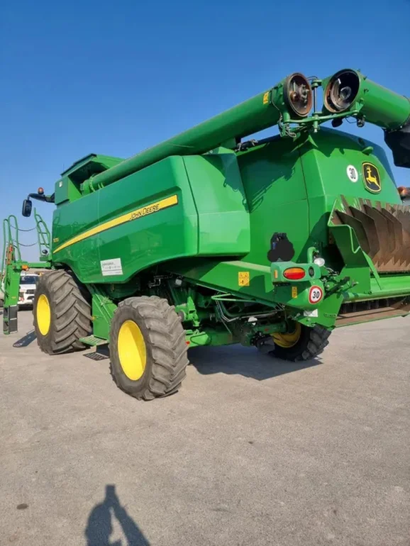 Kombajn zbożowy john deere t670I rok 2020 new claas