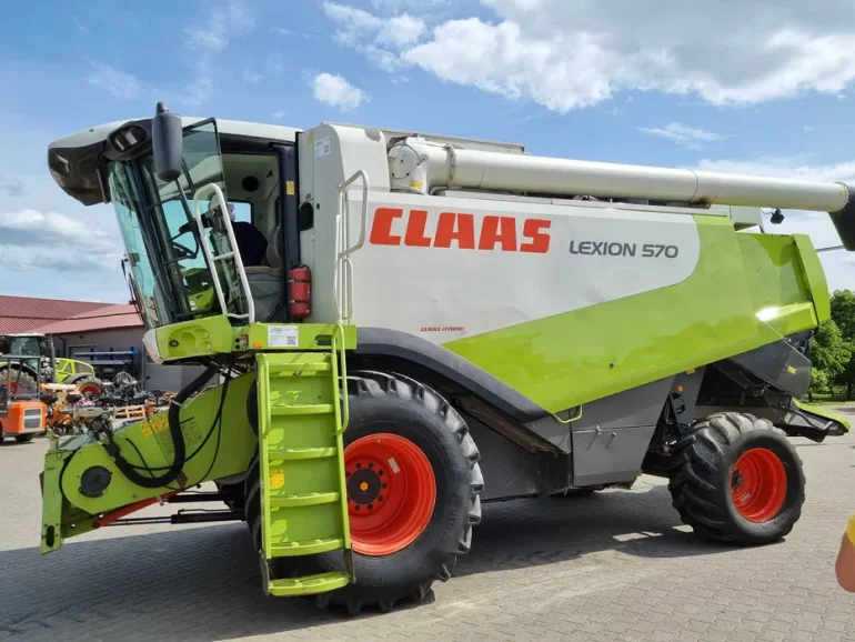 Kombajn zbożowy Claas Lexion 570 rok 2009 Vario 750