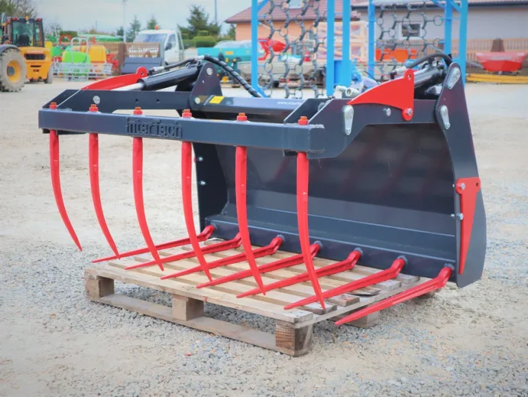 Widło-krokodyl INTER-TECH 1,5 m 1.8m chwytak; łyżka; paleciak