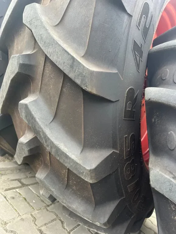 Komplet koła do claas 520/85r42, 420/85r30 bieżnik 90%