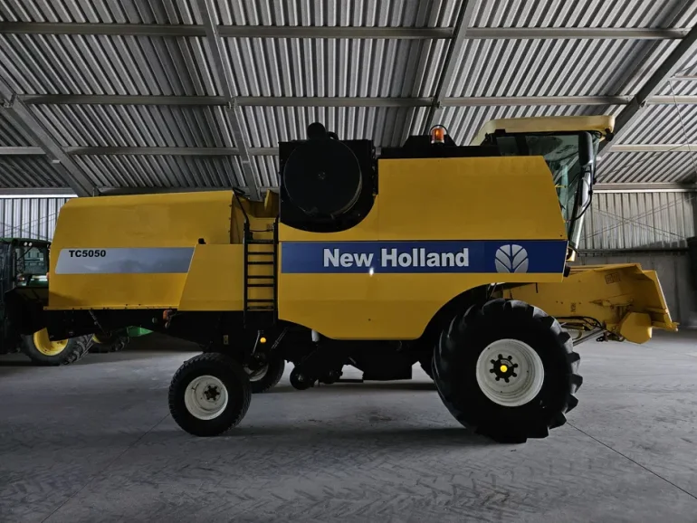 New holland tc 5050 rok 2010 brutto 4.5 heder