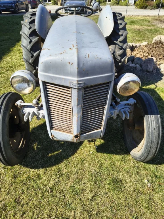 Massey Ferguson TEA 20