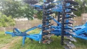 Brona talerzowa półzawieszana Landstal BTH 450