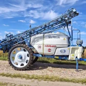 Opryskiwacz Hardi Evrard Meteor 3400l 24/21m Miękka Oś stan BDB !!!