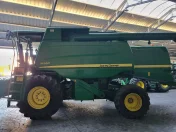 Kombajn zbożowy John Deere W650 rok 2010