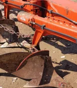 Pług Kuhn Vari Lander 7 korpusów zabezpieczenia na kamienie Vario