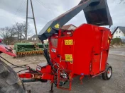 Wóz paszowy Trioliet Gigant 700