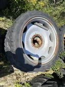 Koła wąskie do ciągnika JCB Fastrac 11.2R42 rozstaw 180 cm