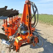 Pług obrotowy Kuhn Varimaster 5 skibowy (4+1) Zabez Hydrauliczne Ładny