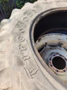 Para opon Firestone 18.4 r38 całe nie popękane