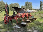 Pług 4- skibowy obrotowy Kverneland Vario kółko przedpluzki