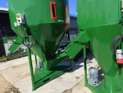 Mieszalnik pasz 1000 kg