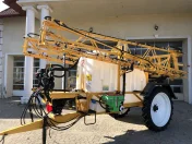 Opryskiwacze zaczepiane Boguslav - Titan 3000l 24m-28m Belka robocza