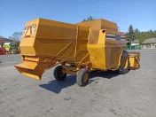 Kombajn zbożowy Sampo Rosenlew 500.Massey 330
