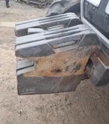 Obciazniki massey Ferguson 45kg 8 sztuk plus zaczepowy