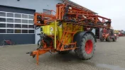 Opryskiwacz DOUVEN 4000 Litrów 39 Metrów