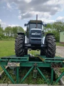 Ciągnik rolniczy LAMBORGHINI Grand Prix 874-90 z 2004 roku.