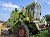 Kombajn Claas Dominator 85 kabina sieczkarnia heder 4,5m wózek stół