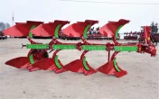Pług koja 4 skibowy obrotowy zagonowy obrotowy obracalny