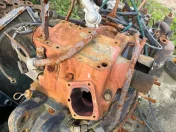 Podnośnik Fiat F 130, 100 obudowa ciagnik