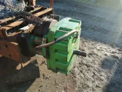 Wom przedni do ciągnika John deere 6400 seria 6000