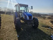 New holland t 5050