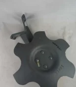 Ramię z krojem talerzowym i piastą skrajne prawe 2411/60-000/0 ARES L